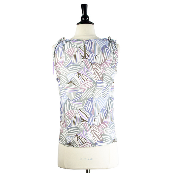 Pepaloves | Sleeveless Linen Tie Shoulder Tank - Picture 3 of 4